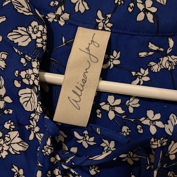 Allison joy blouse - Picture 2 of 2